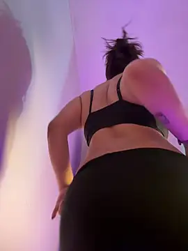 kittyfresita online show from 01/30/25, 09:47