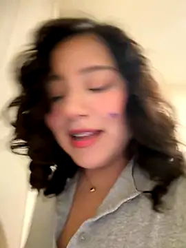 kittyfresita online show from 10/10/25, 02:32