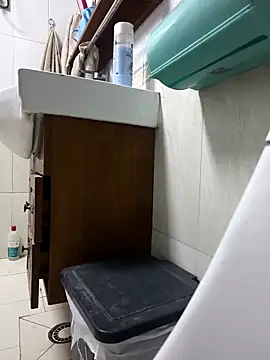 huzi518 online show from 03/05/26, 12:45