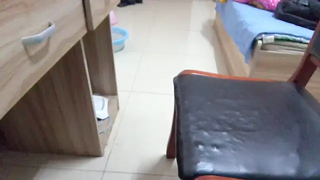 huzi518 online show from 03/29/26, 12:16