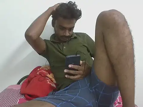 Snapshot of hot_dark_chocolate08 chatting on 10/05/25, 04:38 hot dark chocolate08 online show from 10/05/25, 04:38