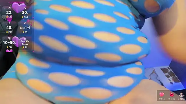 zandra milf  online show from 02/17/26, 11:40