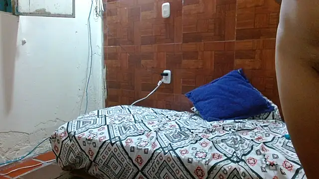 Mia brunette26 online show from 02/20/25, 02:18