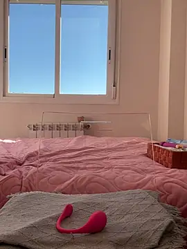 tatianaAlvarez1 online show from 12/31/24, 12:46