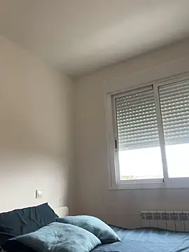 tatianaAlvarez1 online show from 03/10/25, 12:37