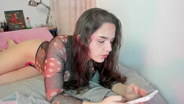 tatianaAlvarez1 online show from 12/20/25, 12:12