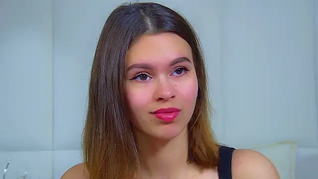 PollyLanders online show from 09/19/25, 08:16