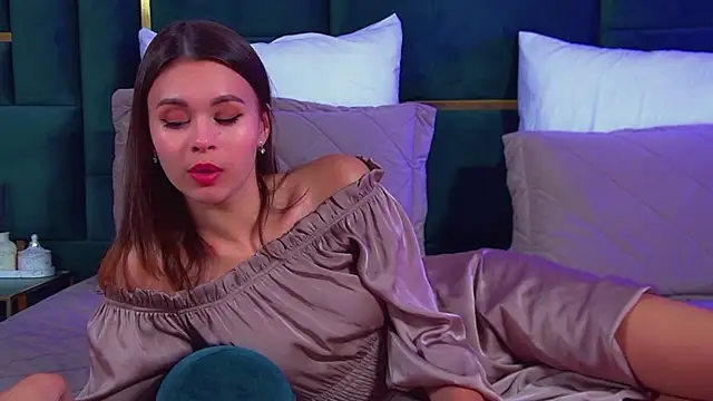 PollyLanders online show from 03/22/26, 10:24