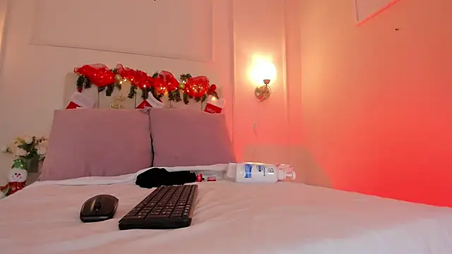 Snapshot of dani_skinny_ chatting on 12/04/24, 06:06 dani skinny online show from 12/04/24, 06:06