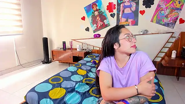 Snapshot of Marilynselxoveanalhard chatting on 12/13/24, 04:27 Marilynselxoveanalhard online show from 12/13/24, 04:27