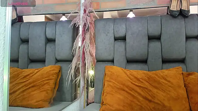 JESSYCORTES online show from 02/13/26, 08:49