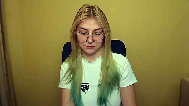 Luna Lush  online show from 01/30/25, 12:48