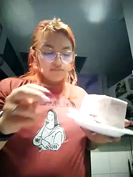 SophiaWeestt99 online show from 02/14/25, 08:21