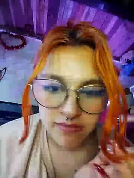 SophiaWeestt99 online show from 02/25/25, 07:52