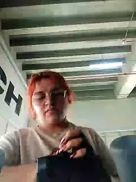 SophiaWeestt99 online show from 02/26/25, 07:16