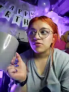 SophiaWeestt99 online show from 03/12/25, 10:37