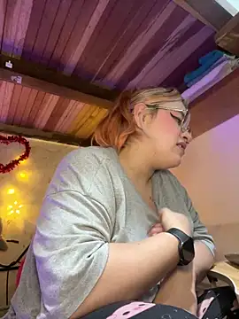 SophiaWeestt99 online show from 02/27/26, 03:39