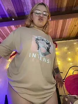 SophiaWeestt99 online show from 03/02/26, 07:15