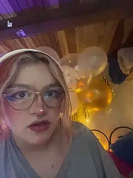 SophiaWeestt99 online show from 03/27/26, 03:34