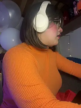 SophiaWeestt99 online show from 03/28/26, 04:34