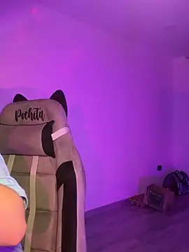 SophiaWeestt99 online show from 06/09/26, 02:23