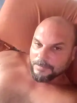 Snapshot of Javierchico chatting on 07/17/26, 10:00 Javierchico online show from 07/17/26, 10:00