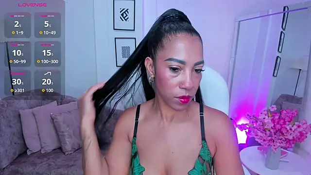 Shantaall  online show from 12/18/25, 02:56