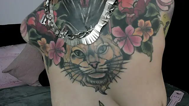 NikkiRamone online show from 12/24/24, 12:55