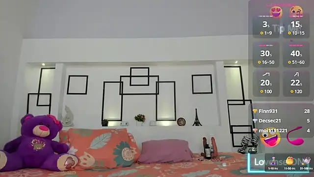 Snapshot of AdaCook2 chatting on 03/20/25, 10:40 AdaCook2 online show from 03/20/25, 10:40