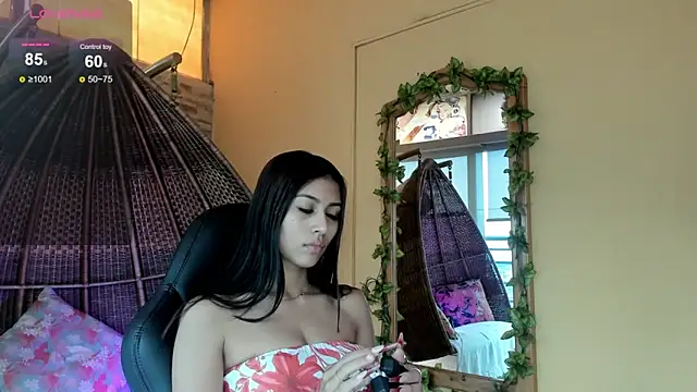 ZaraLim online show from 12/23/24, 06:16