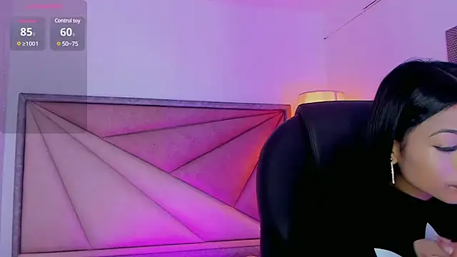 ZaraLim online show from 02/21/25, 03:54