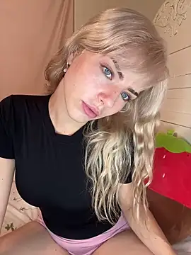 SirenitySirenxx online show from 01/10/25, 01:42