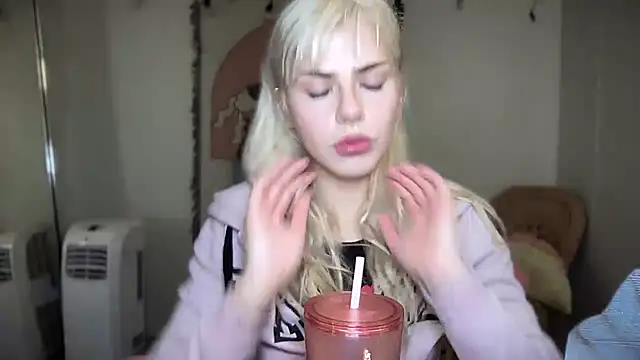 SirenitySirenxx online show from 03/13/25, 11:59