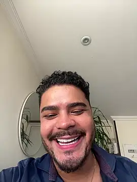 thiagowes online show from 07/15/26, 10:37