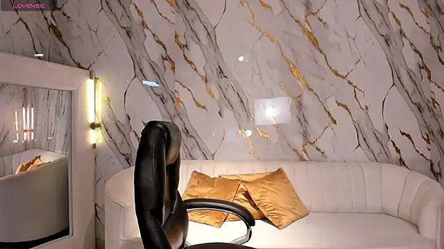 RebeccaHudson online show from 02/25/26, 07:56