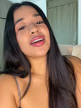 Aitana98  online show from 04/06/26, 04:46