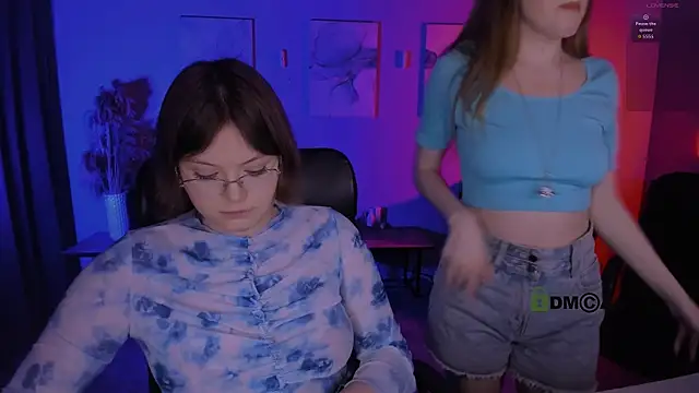 nikole kitt online show from 04/23/26, 07:38