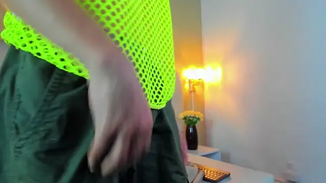 SEANTROYY online show from 10/10/25, 03:49