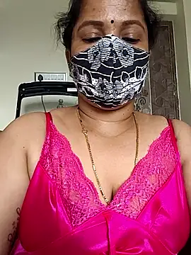 gaurika18 online show from 03/12/26, 05:57