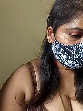 gaurika18 online show from 04/04/26, 06:11