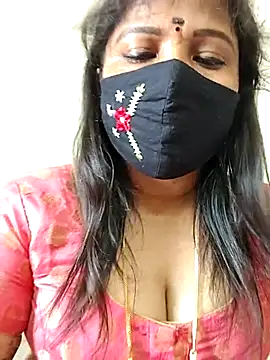 gaurika18 online show from 04/17/26, 04:15