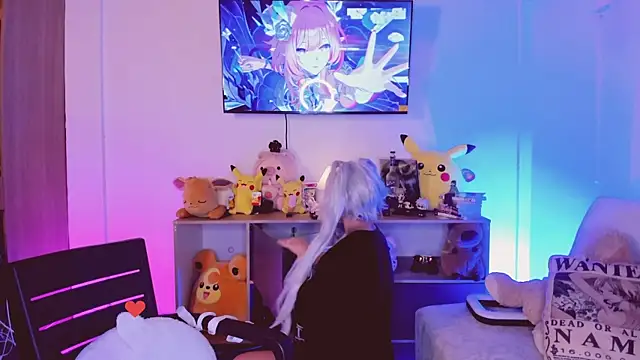 Lilith Asami online show from 07/06/26, 10:12