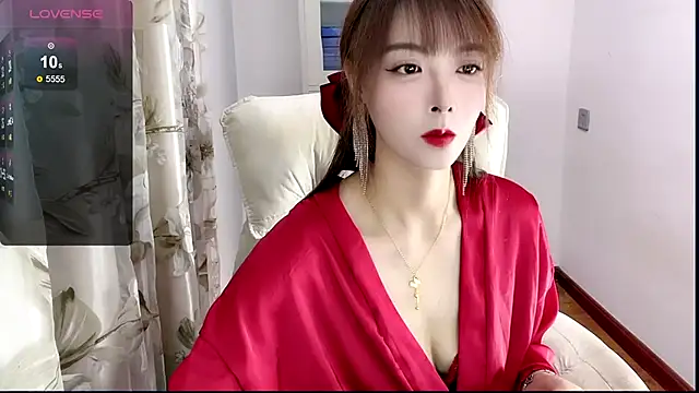 Snapshot of NINIbaby-99 chatting on 01/08/25, 02:25 NINIbaby-99 online show from 01/08/25, 02:25