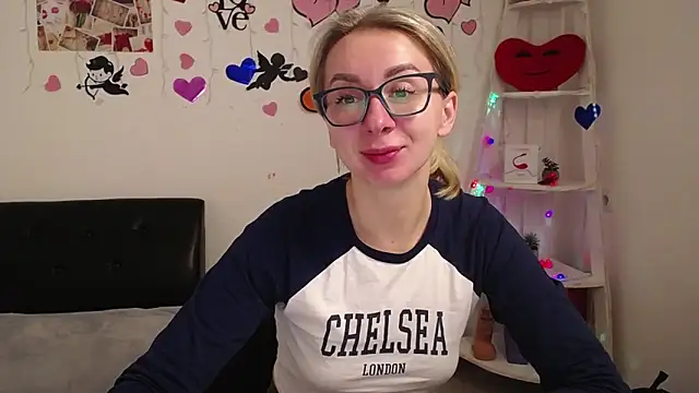 VasilisaSii online show from 02/04/25, 12:11