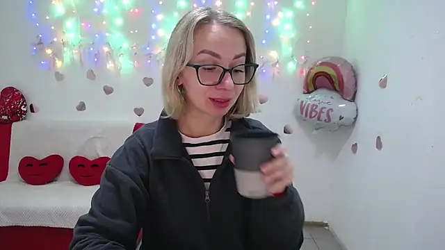 VasilisaSii online show from 10/05/25, 05:06