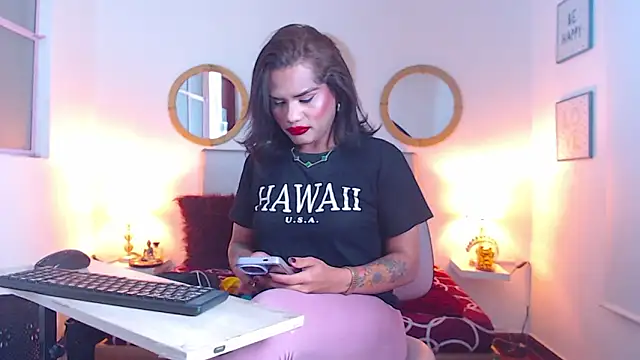 Snapshot of zoe_hecate_sexx chatting on 02/25/26, 12:20 zoe hecate sexx online show from 02/25/26, 12:20