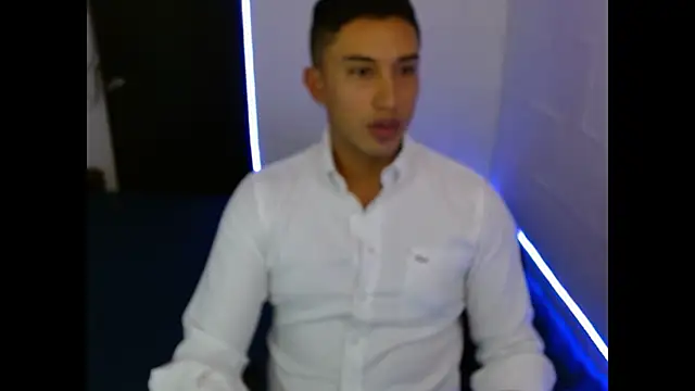 Snapshot of Davixx258 chatting on 02/26/25, 09:05 Davixx258 online show from 02/26/25, 09:05