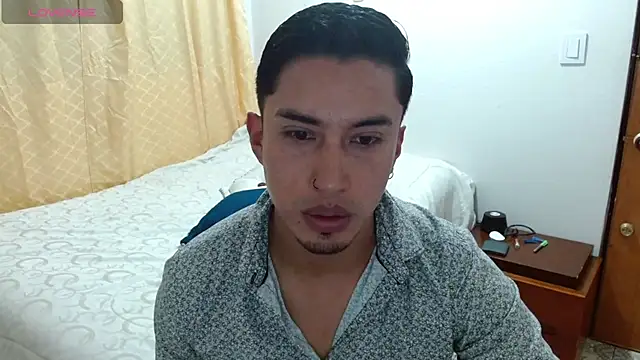 Snapshot of Davixx258 chatting on 02/18/26, 11:44 Davixx258 online show from 02/18/26, 11:44