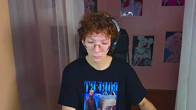 Snapshot of TommieH chatting on 02/27/25, 05:24 TommieH online show from 02/27/25, 05:24