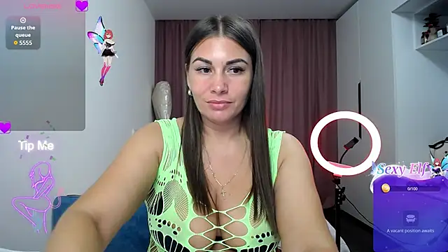 LinaSparks online show from 04/15/26, 03:52